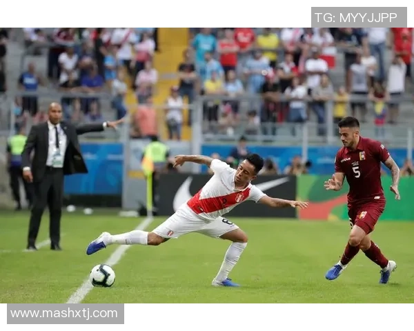 秘鲁足球明星盘点现役球员及其成就与影响力分析 秘鲁足球明星盘点现役球员及其成就与影响力分析